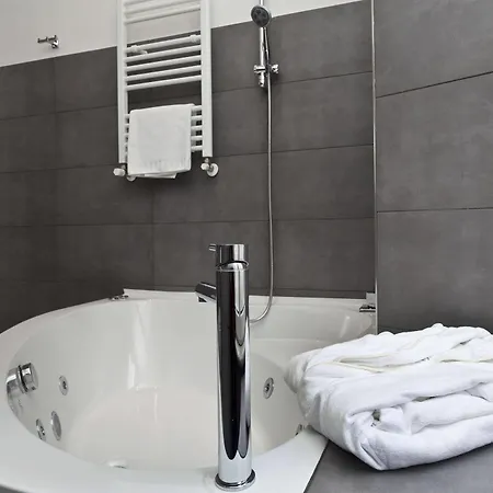 Sallustio Fine Affittacamere